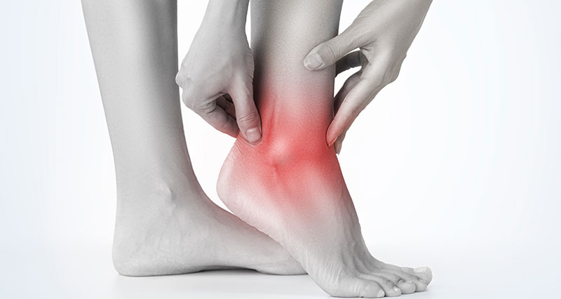 How to Tell Broken Ankle vs Sprain - Vive Health