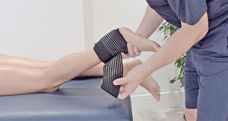 best way to ice achilles tendon